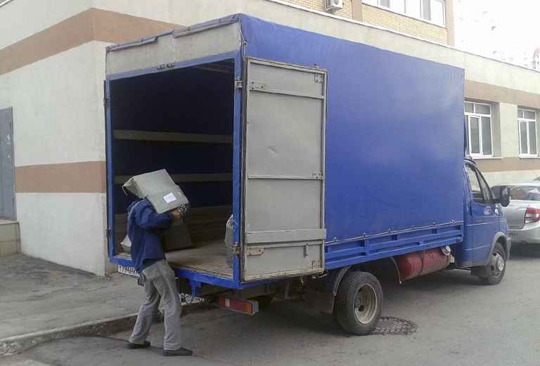 Доставка автотранспортом металлической мебели В упаковке попутно из Москвы в Сасово